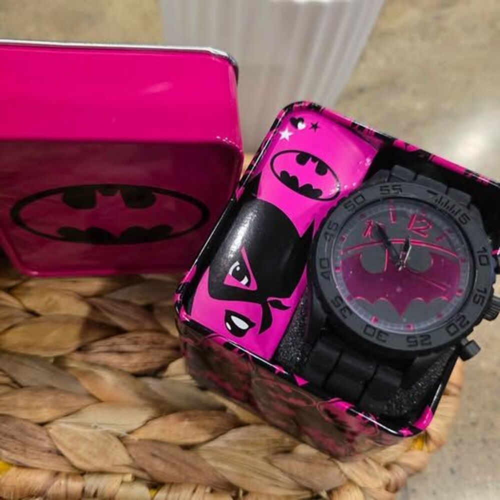 Batgirl Pink and Black Watch with Tin
